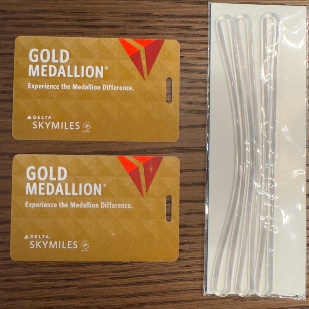 Delta Gold Medallion Bag Tags New 2